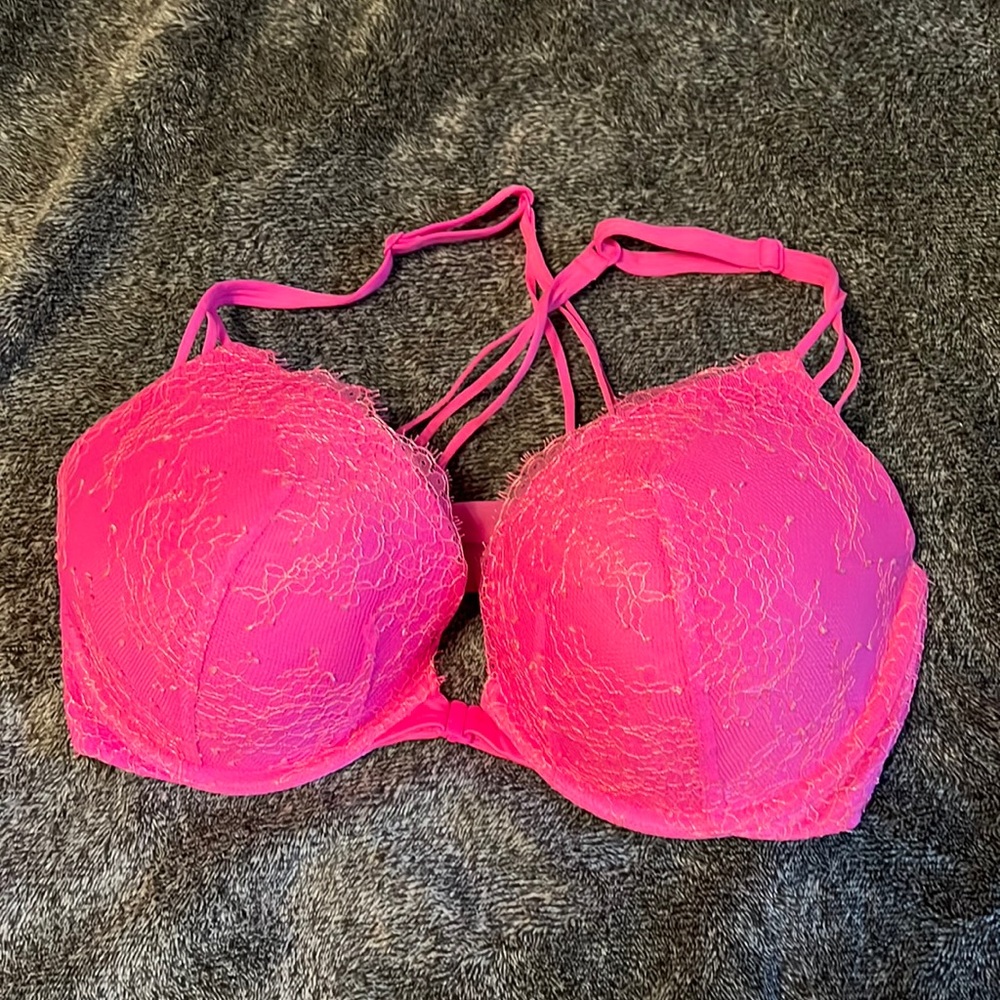 34DDD Very Sexy Racerback Pink Bra from Victoria’s Secret